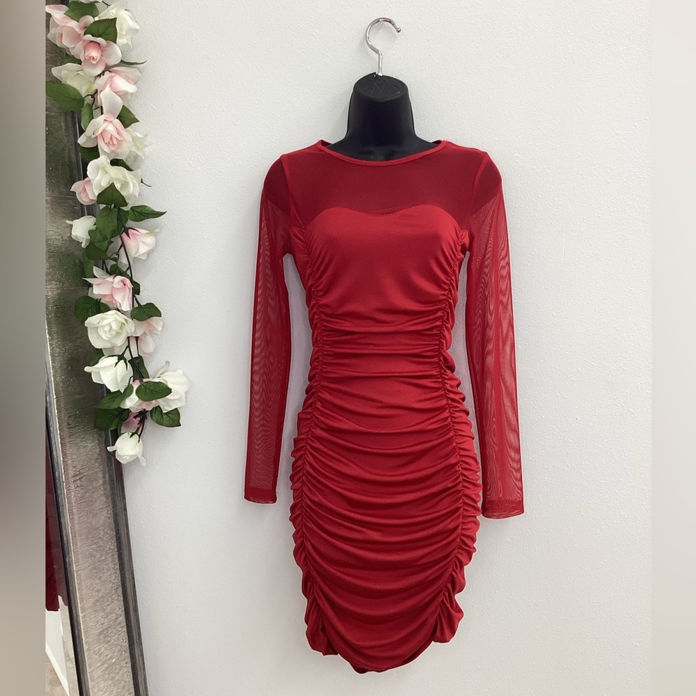 Alexi mesh long sleeve sweetheart ruched knee length dress